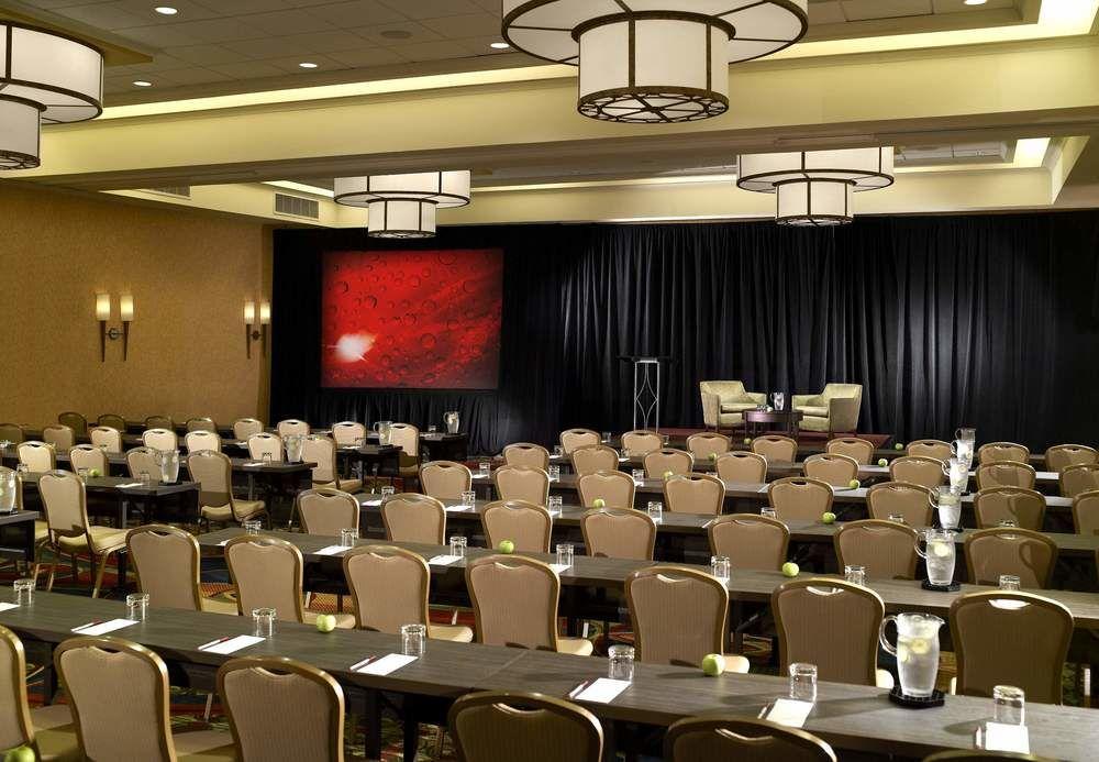 Отель Atlanta Marriott Perimeter Center Данвуди Экстерьер фото