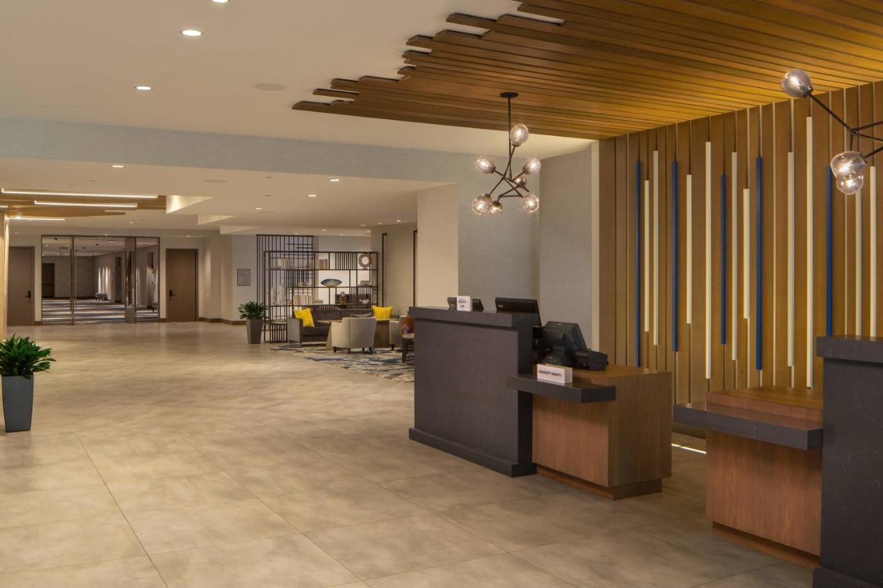 Отель Atlanta Marriott Perimeter Center Данвуди Экстерьер фото
